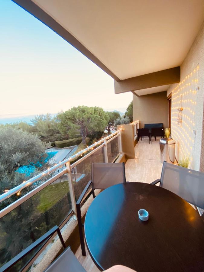 Appartement Cote D'Azur Plage - Piscine - Tennis Villeneuve-Loubet Exterior foto